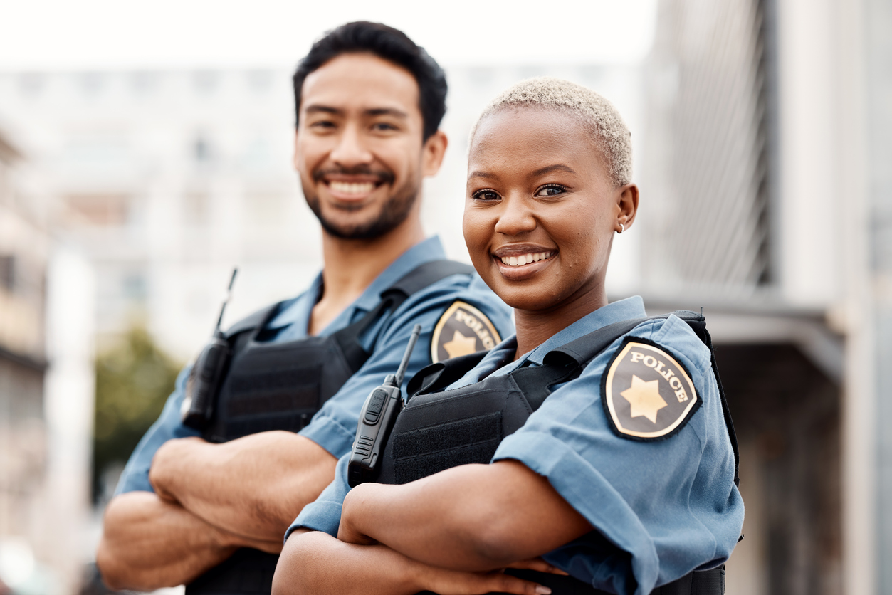 9 Easy Steps to Become a Police Officer + Complete Guide